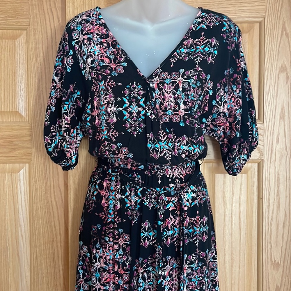 Maxi dress with dolman sleeves small black with multi color design